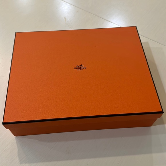 Hermes box - Picture 1 of 6